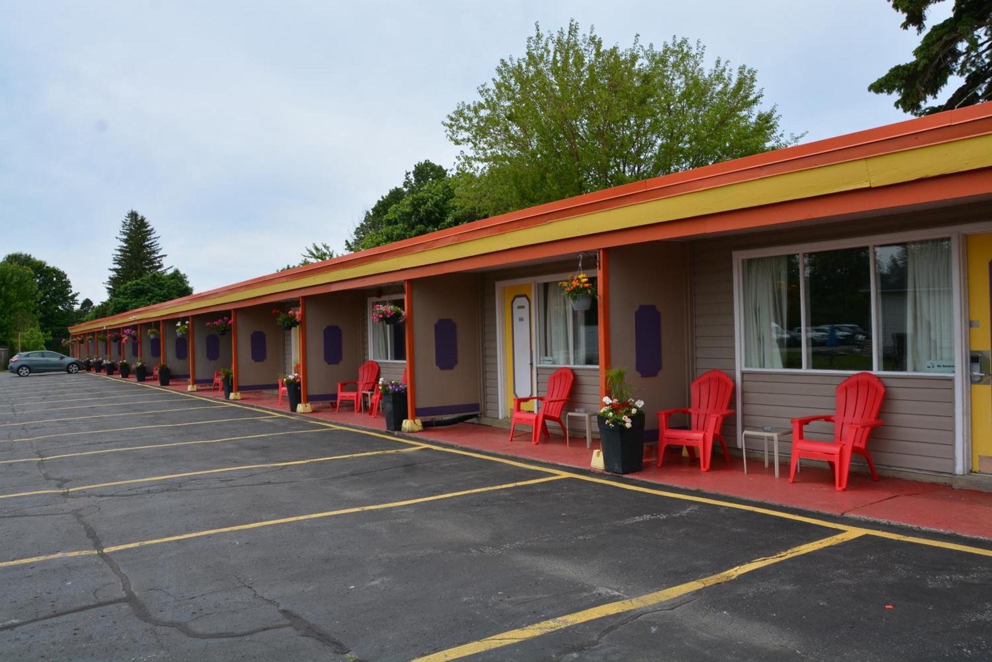 Harmony Inn Goderich Bagian luar foto