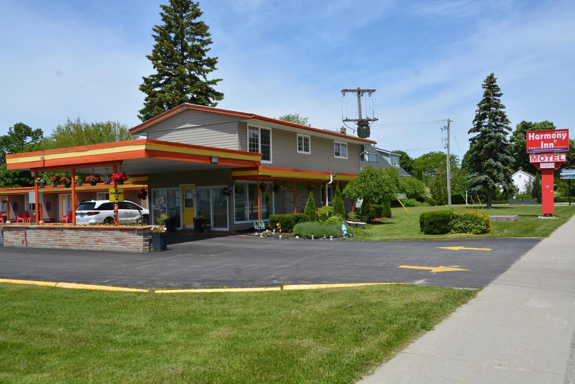 Harmony Inn Goderich Bagian luar foto
